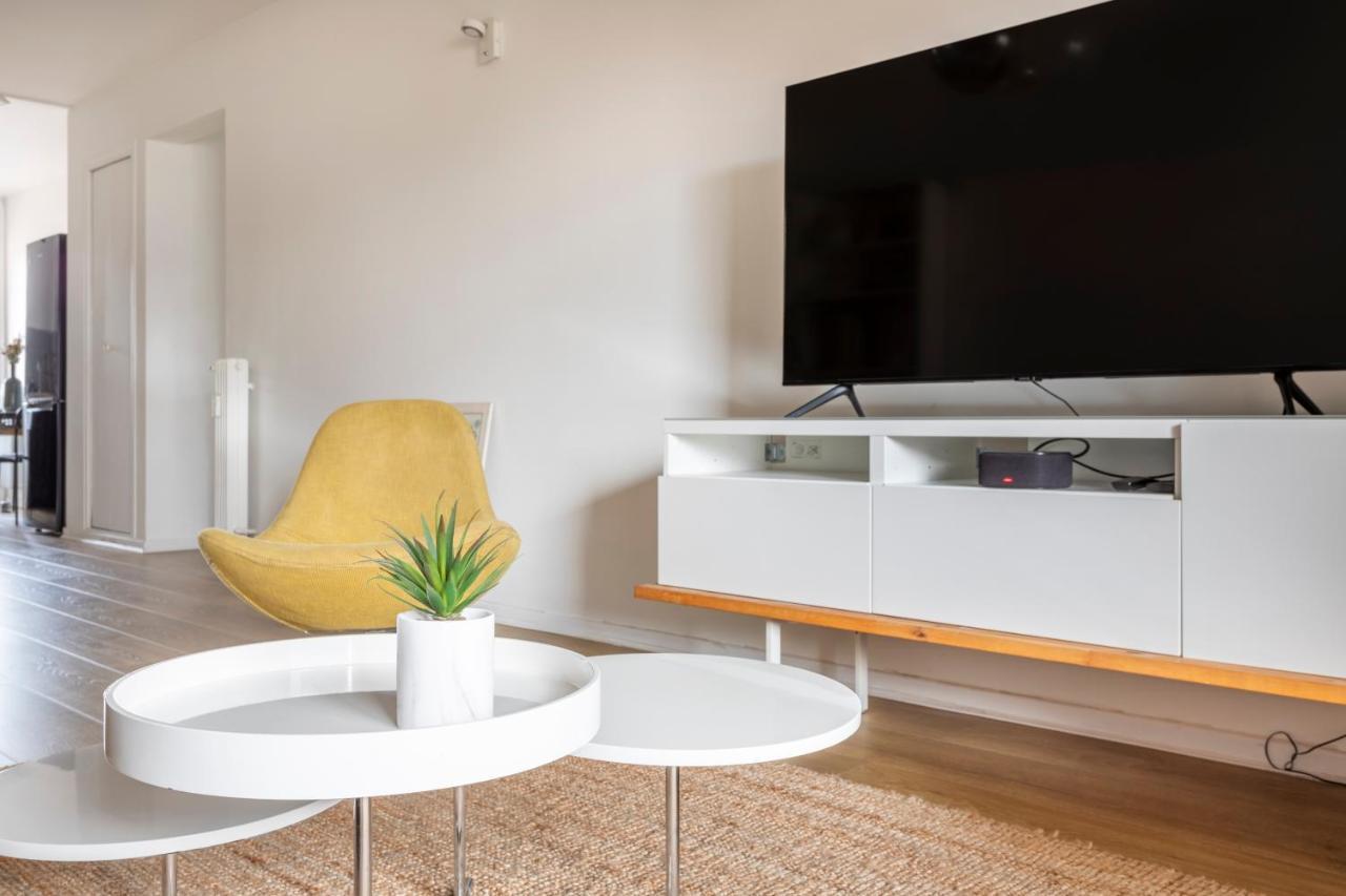 Appartement Deux Chambres Sur Le Vieux Port Avec Clim マルセイユ エクステリア 写真